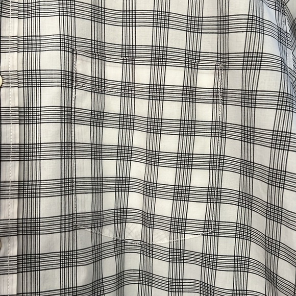 EUC Banana Republic plaid shirt. Men’s Large - Picture 3 of 9